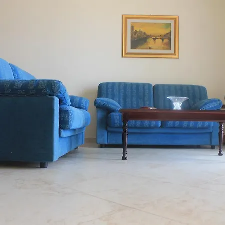 Oda ve Kahvaltı Julia