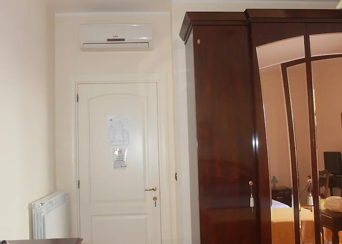 Oda ve Kahvaltı Julia *